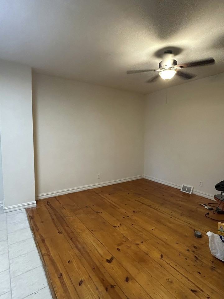 2538 Amber Street, Unit 1R - Photo 7 of 8