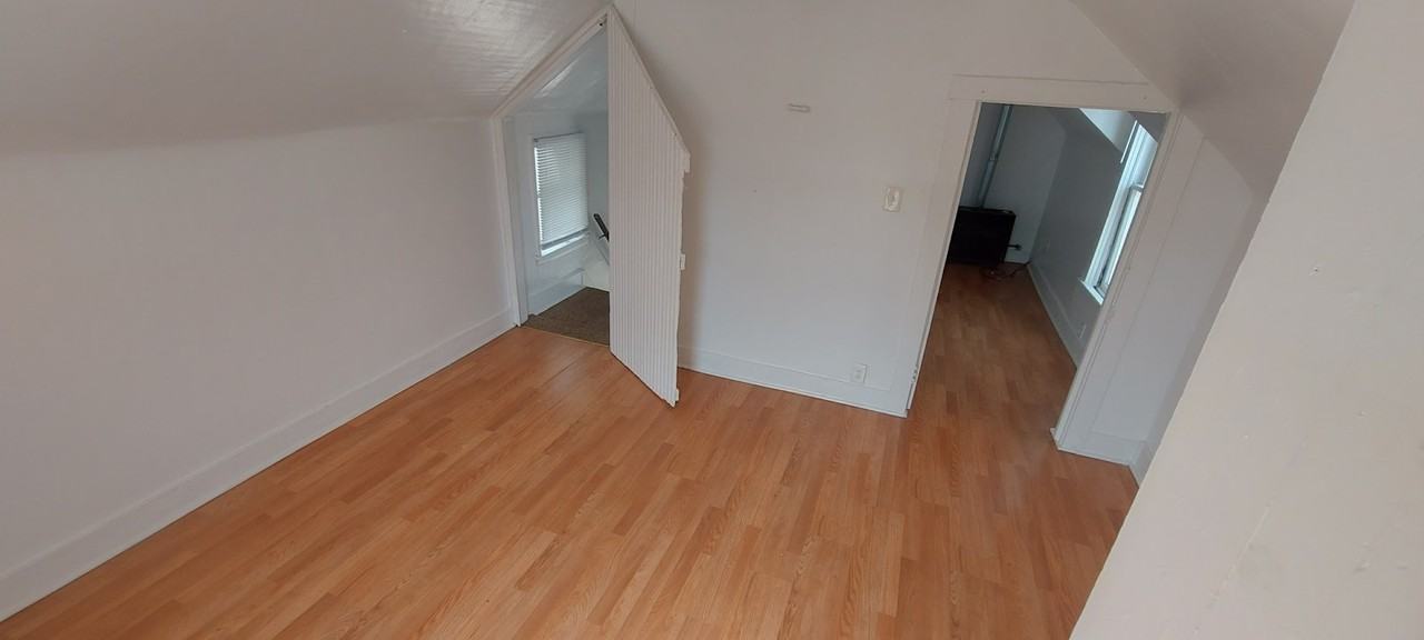 436 Wood Street, Unit 436-3 - Photo 6 of 8