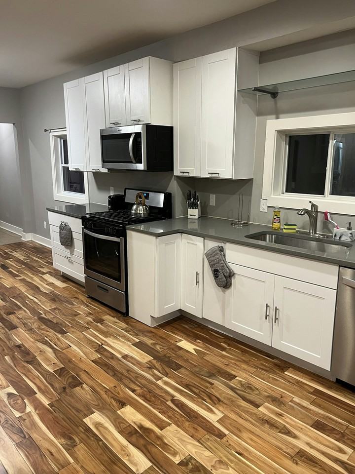 616 Lafayette Avenue Southeast - Photo 3 of 15