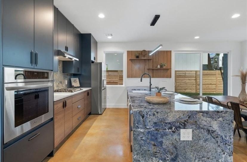800 Maude Street - Photo 5 of 22