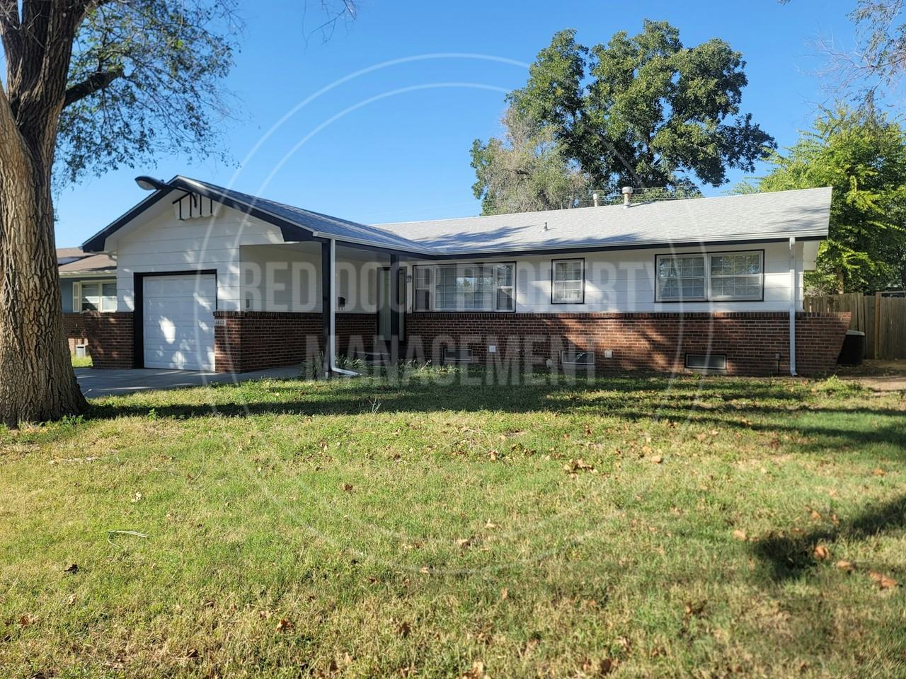 1402 W Lotus St - Photo 3 of 22