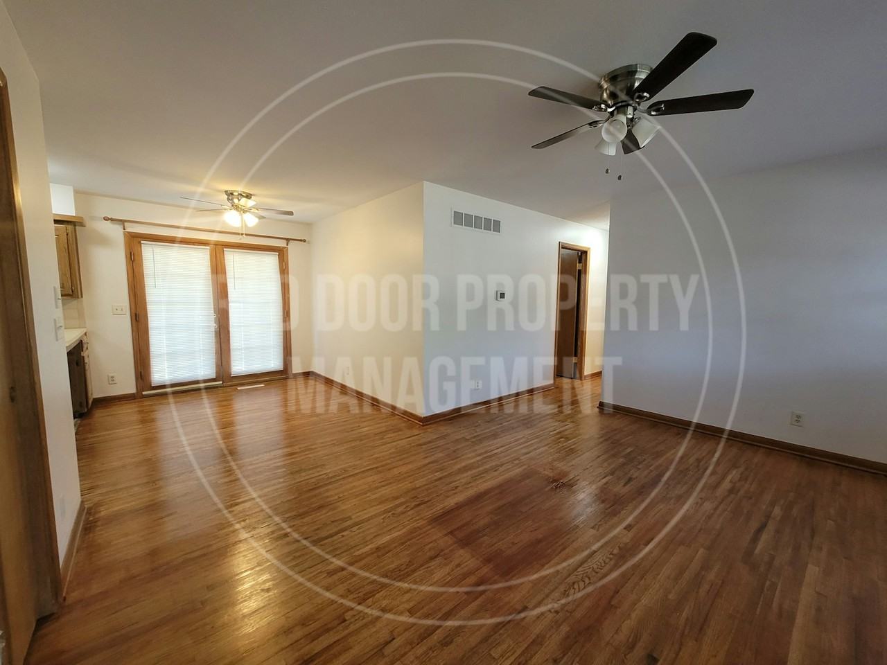 1402 West Lotus Street - Photo 5 of 22