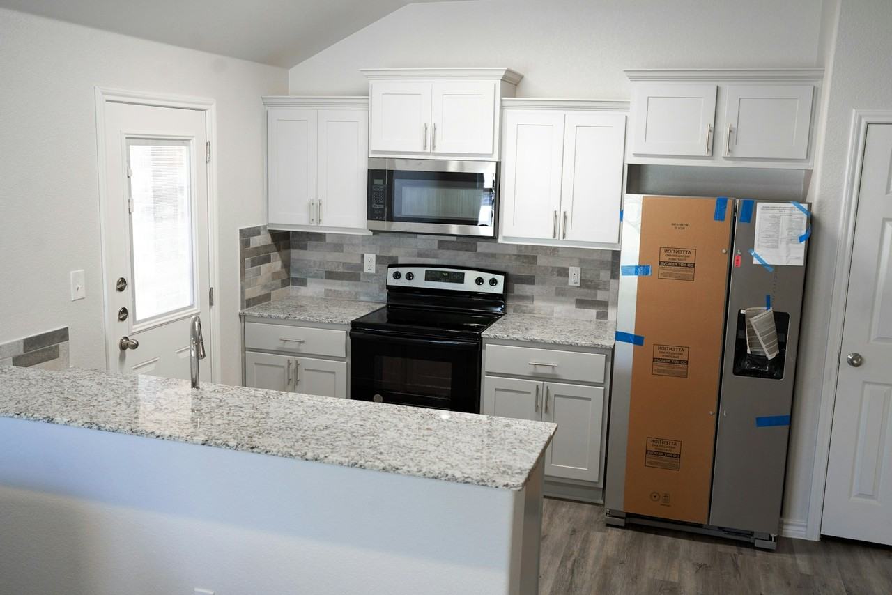 201 Appalachian Trl , Unit A - Photo 3 of 23