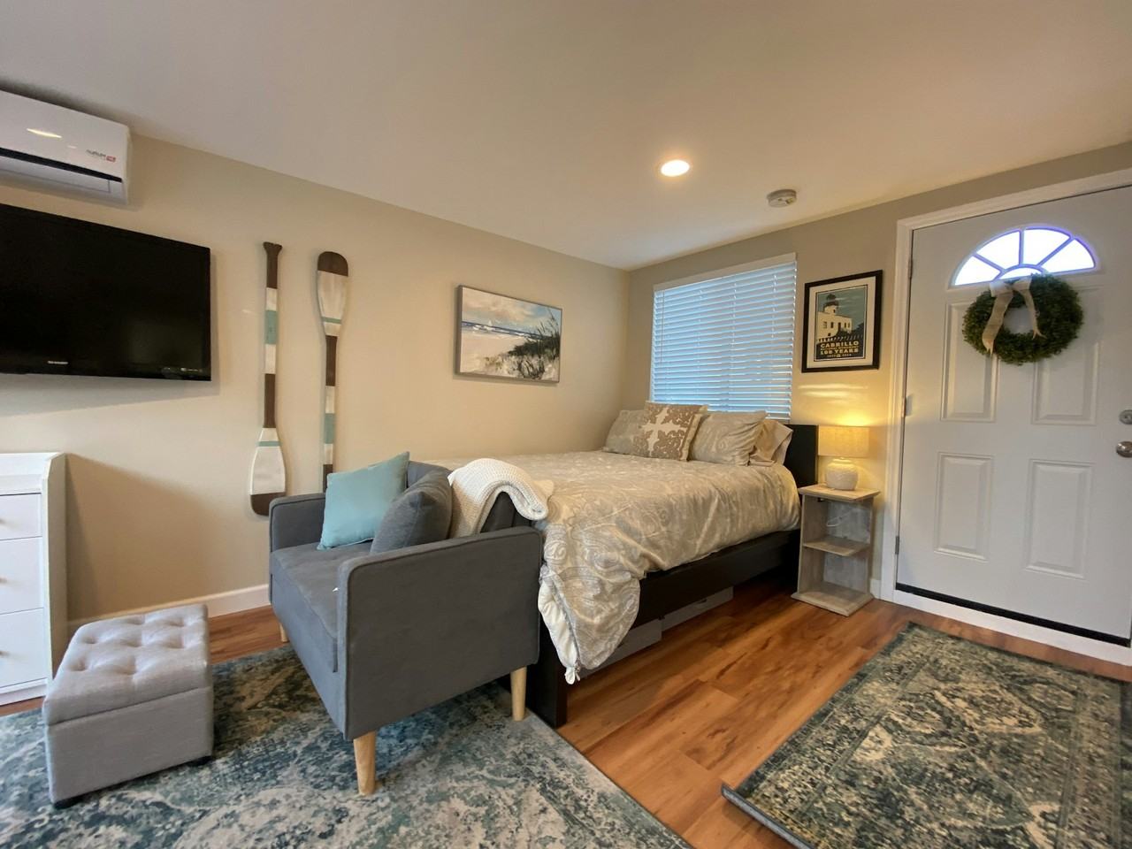 4624 59th Street - Photo 3 of 4