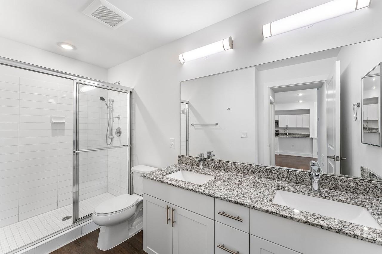Cape West 91 Villa Apartments - Photo 5 of 29