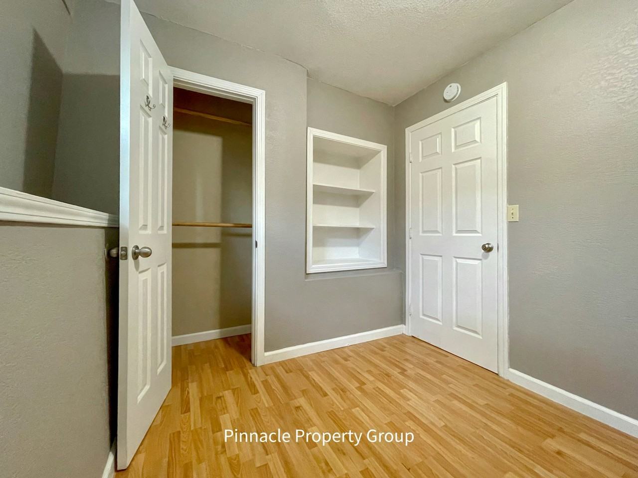 496 North 7th Street, Unit B - Photo 4 of 11