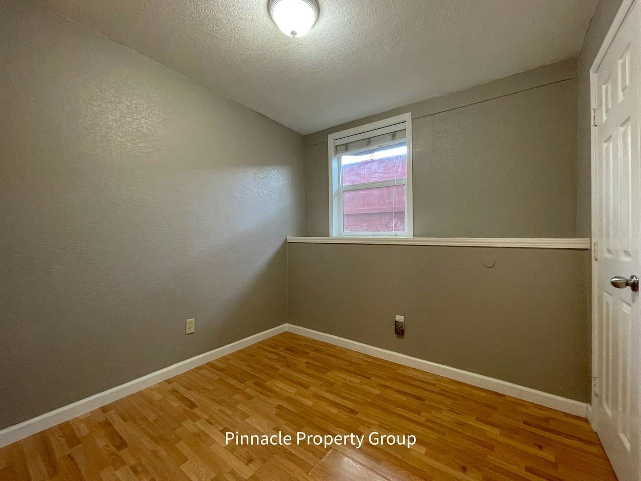 496 North 7th Street, Unit B - Photo 5 of 11