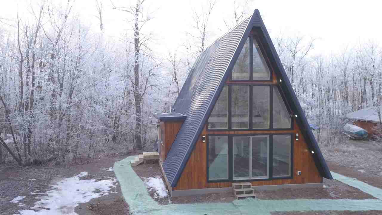 2350 Lake Shore Boulevard - Photo 2 of 28