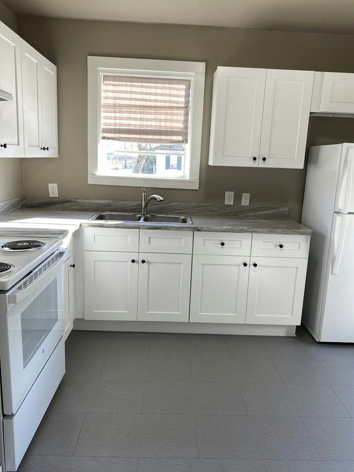 1277 Estelle Street - Photo 2 of 10