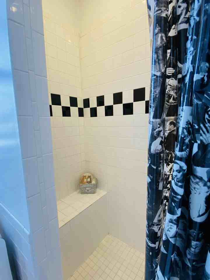 1244 North Illinois Street, Unit 103 - Photo 5 of 37