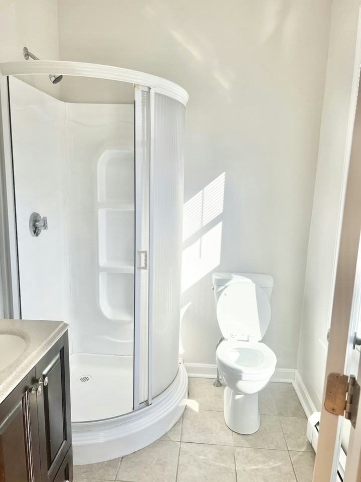 35 Edgewood Street, Unit 3 - Edgewood - Photo 2 of 5