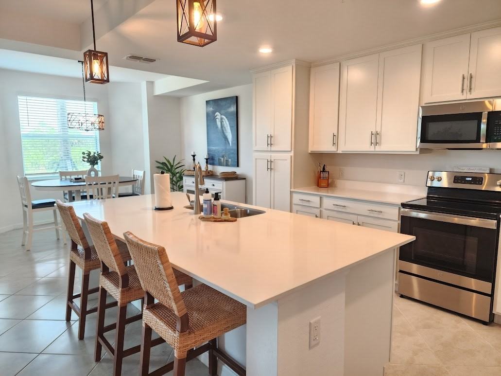 14131 Heritage Landing Boulevard Unit 812 - Photo 2 of 19