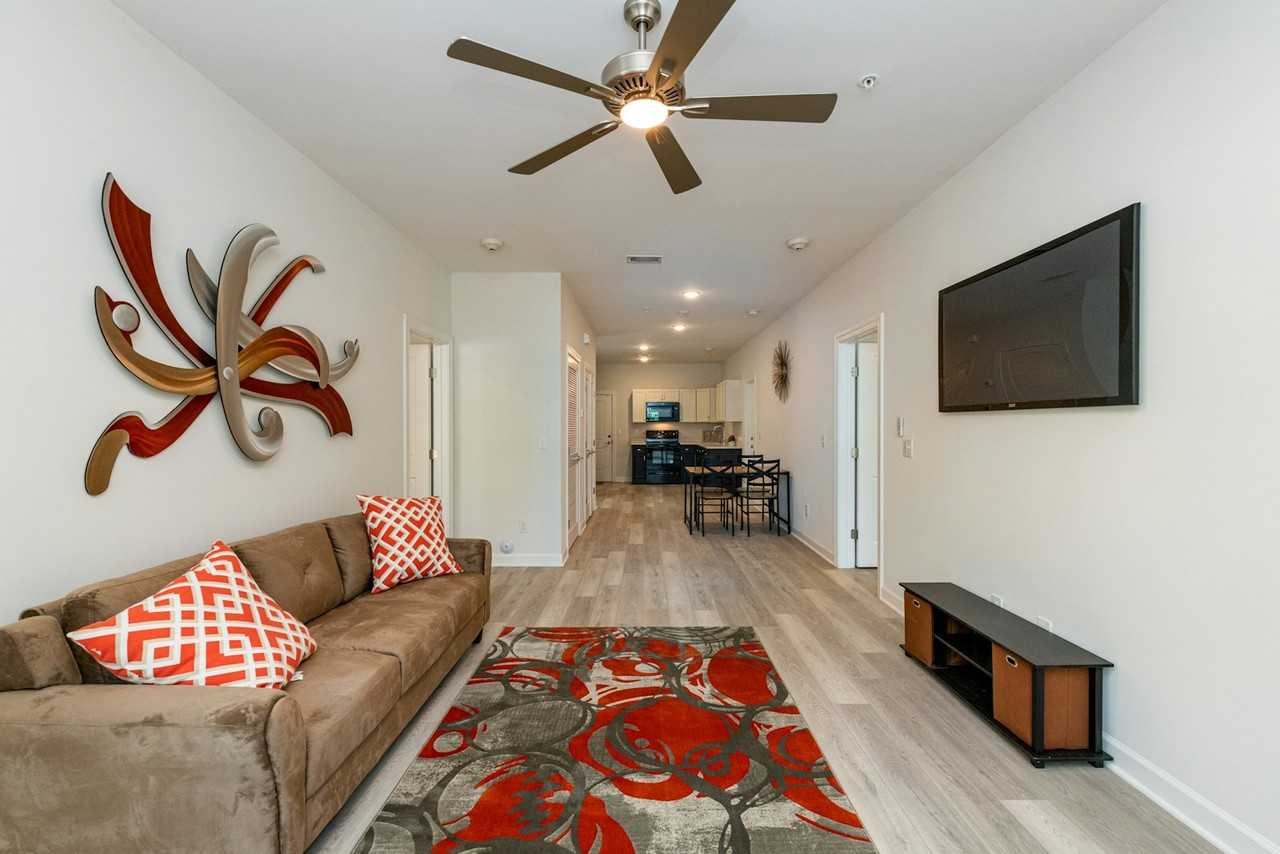 2531 Lineberry Drive, Unit 302-B - Photo 5 of 13