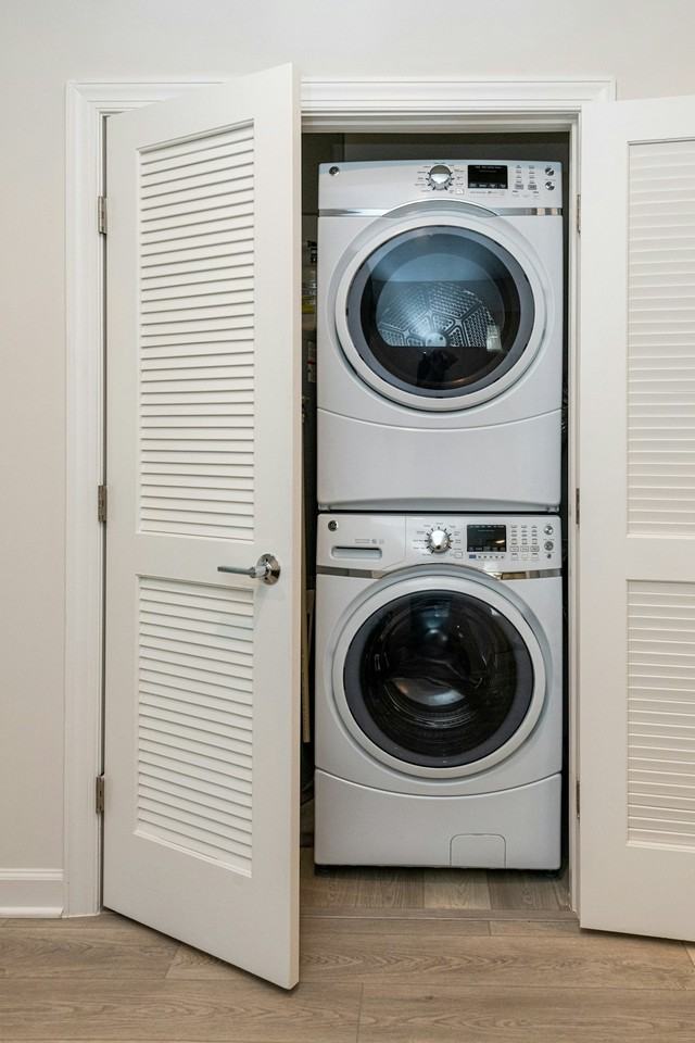 2531 Lineberry Drive, Unit 302-B - Photo 7 of 13