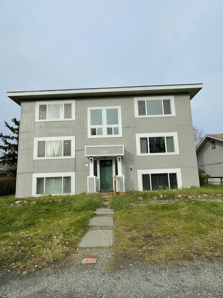 2107 Jefferson Avenue, Unit 2 - Photo 2 of 29