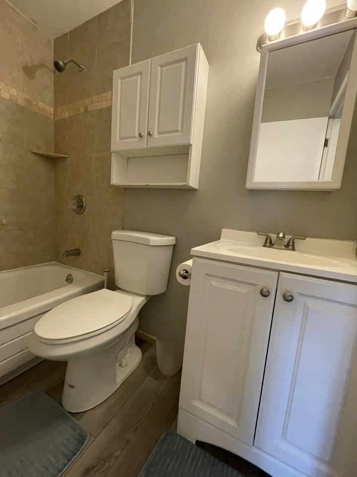 2107 Jefferson Avenue, Unit 2 - Photo 6 of 29