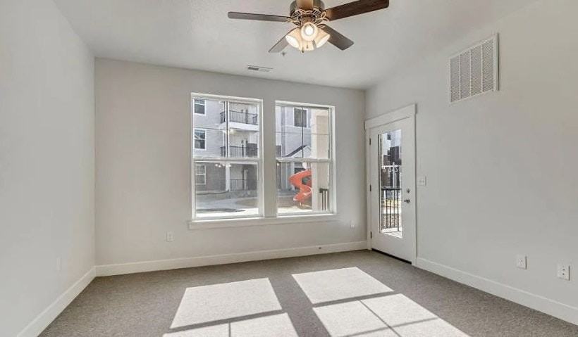 532 North 360 West, Unit H532 - Photo 4 of 12