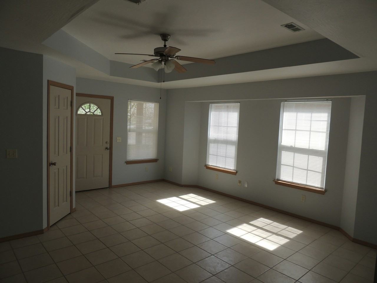 649 Rilynn Avenue - Photo 7 of 8