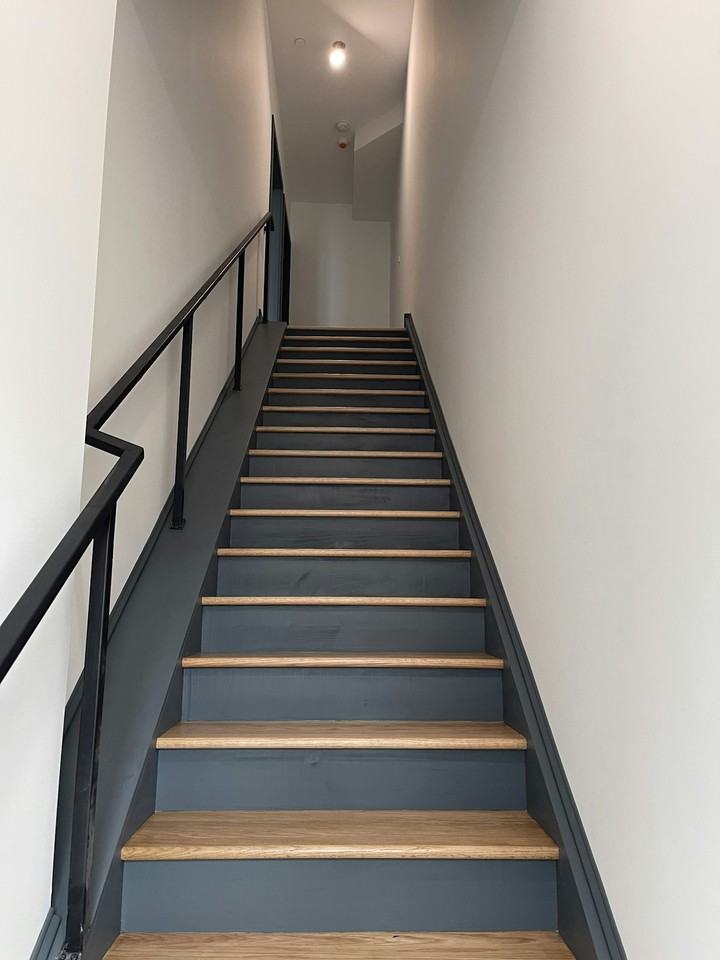 555 North Lawrence Street, Unit 2R - Photo 3 of 15