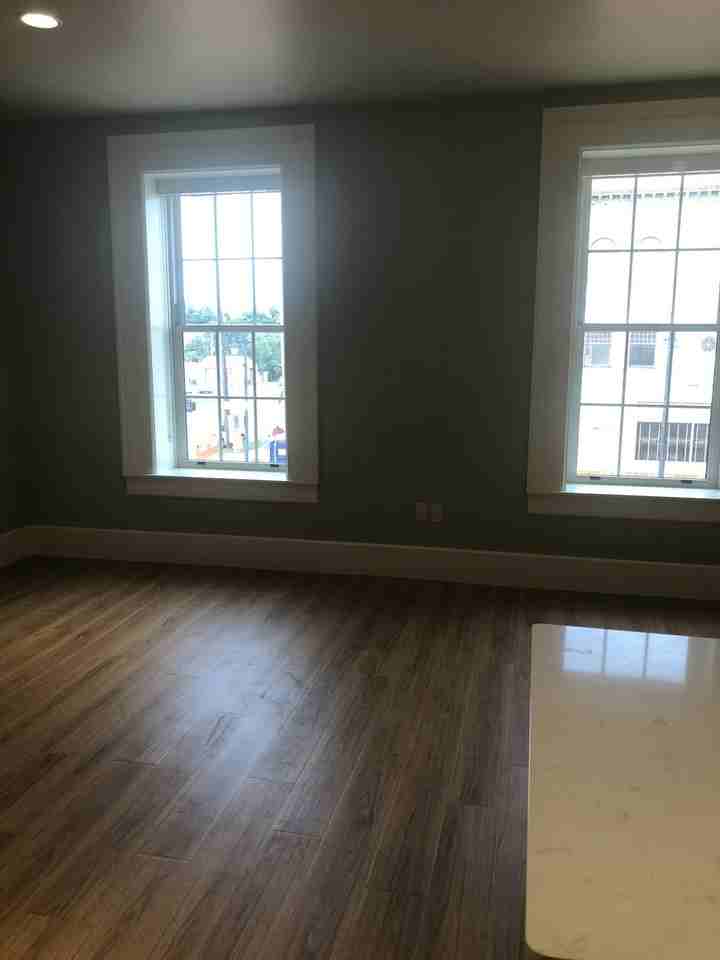 400 South Superior Street, Unit Loft 202 - Photo 7 of 10