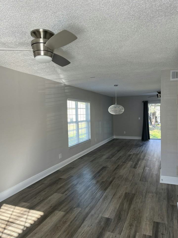 5114 Sunridge Palms Drive - Photo 2 of 25