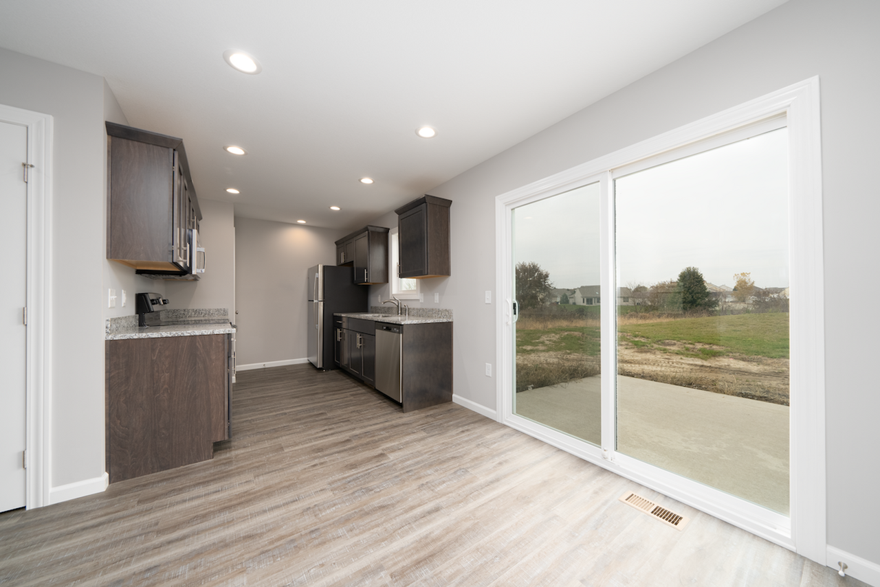 Somerset Townhomes and Villas - Photo 7 of 50