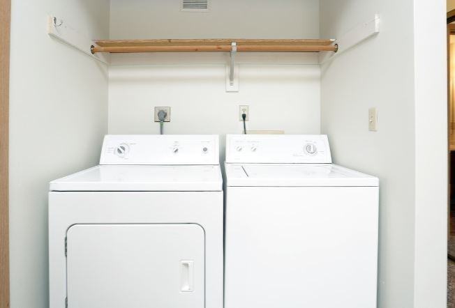 Westbrooke Apartments - Photo 5 of 25