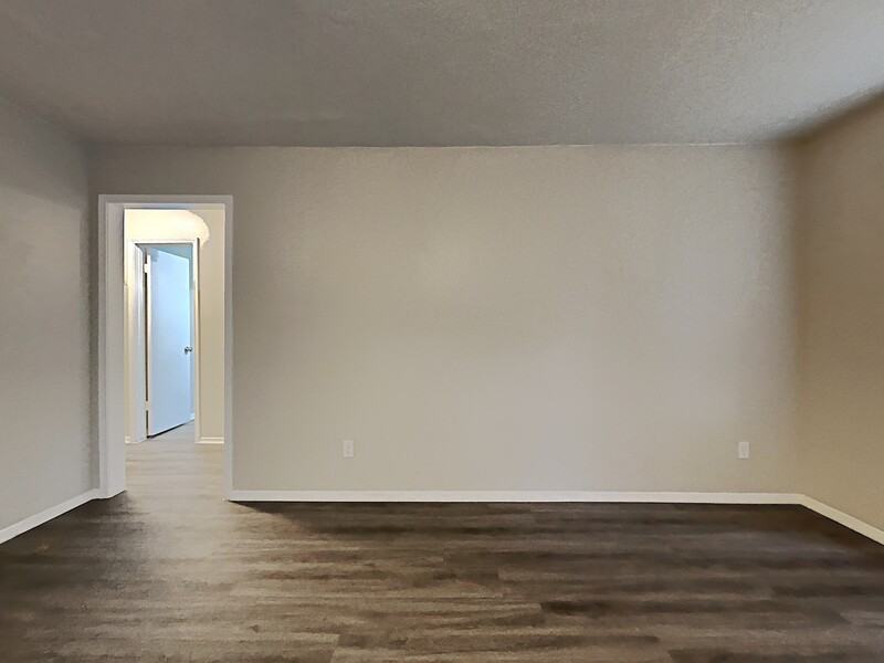 1321 N 7th St - Photo 4 of 16