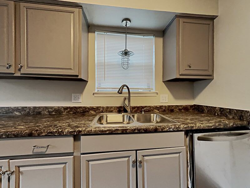 1321 N 7th St - Photo 7 of 16