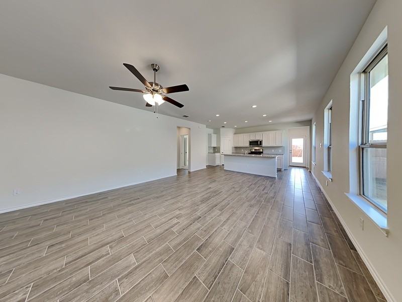 1629 Briar Hunt Dr - Photo 2 of 17