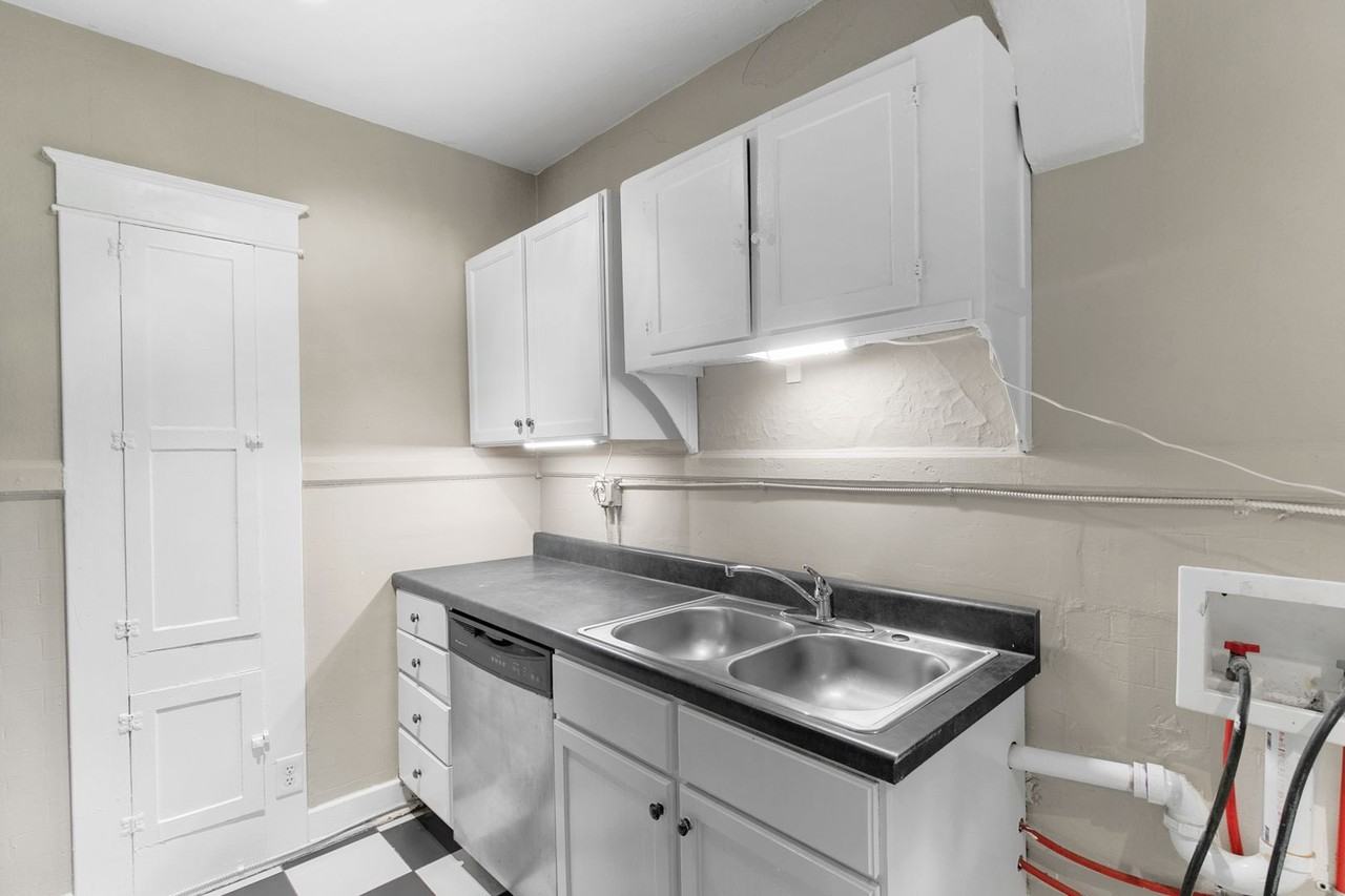 Flanagan Flats - Photo 6 of 19