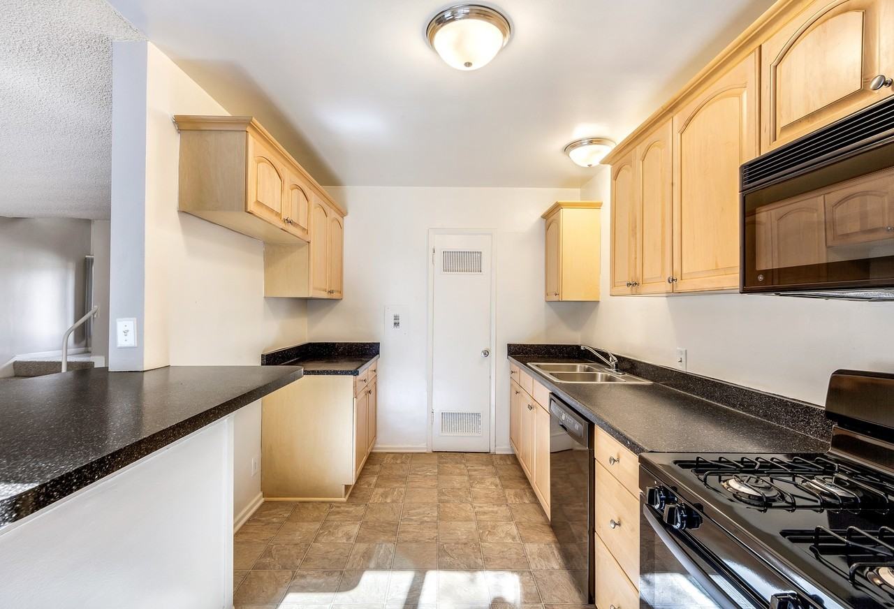 Patio Gardens Apartments - Photo 3 of 18