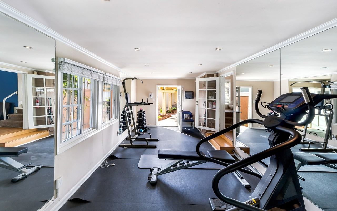 Patio Gardens Apartments - Photo 7 of 18