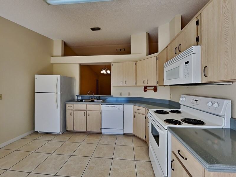 2772 Sweet Springs St - Photo 3 of 22