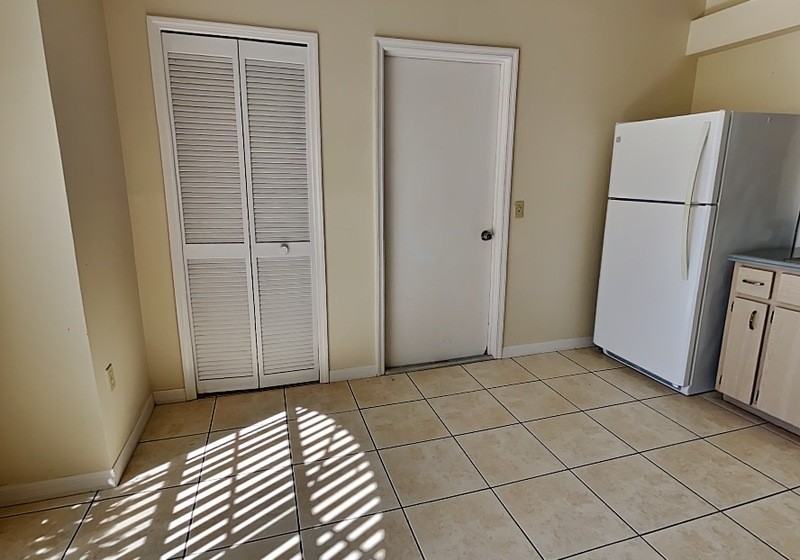 2772 Sweet Springs St - Photo 5 of 22