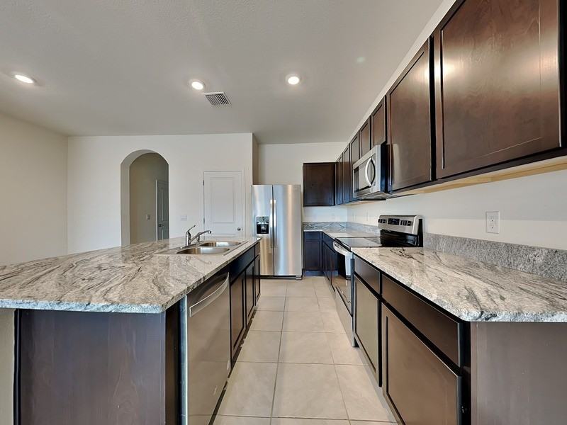 5254 Dragonfly Dr - Photo 4 of 20