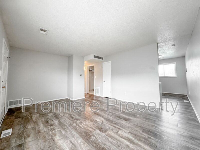 18822 E Wigwam Dr - Photo 3 of 10