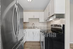 4225 Schooner Trl #B - Photo 1 of 1