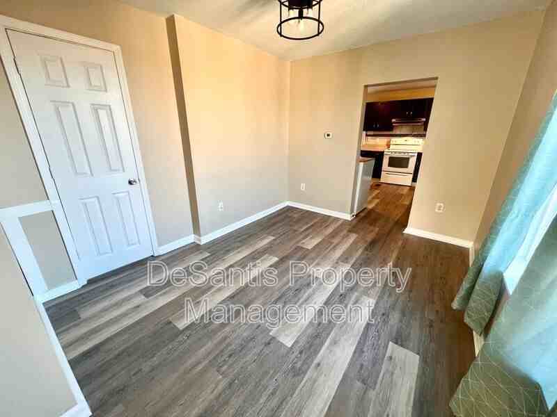 488 New York Ave - Photo 7 of 31