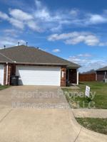 featured image of 4714 Ne Wisconsin St