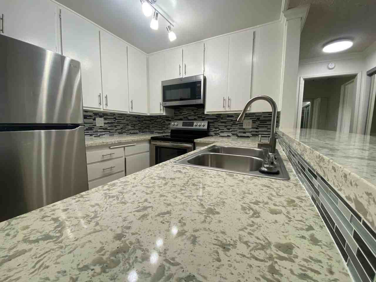 Chateau Garnet (cha51) - Photo 2 of 31