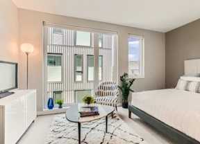 Soleil - Photo 1 of 1