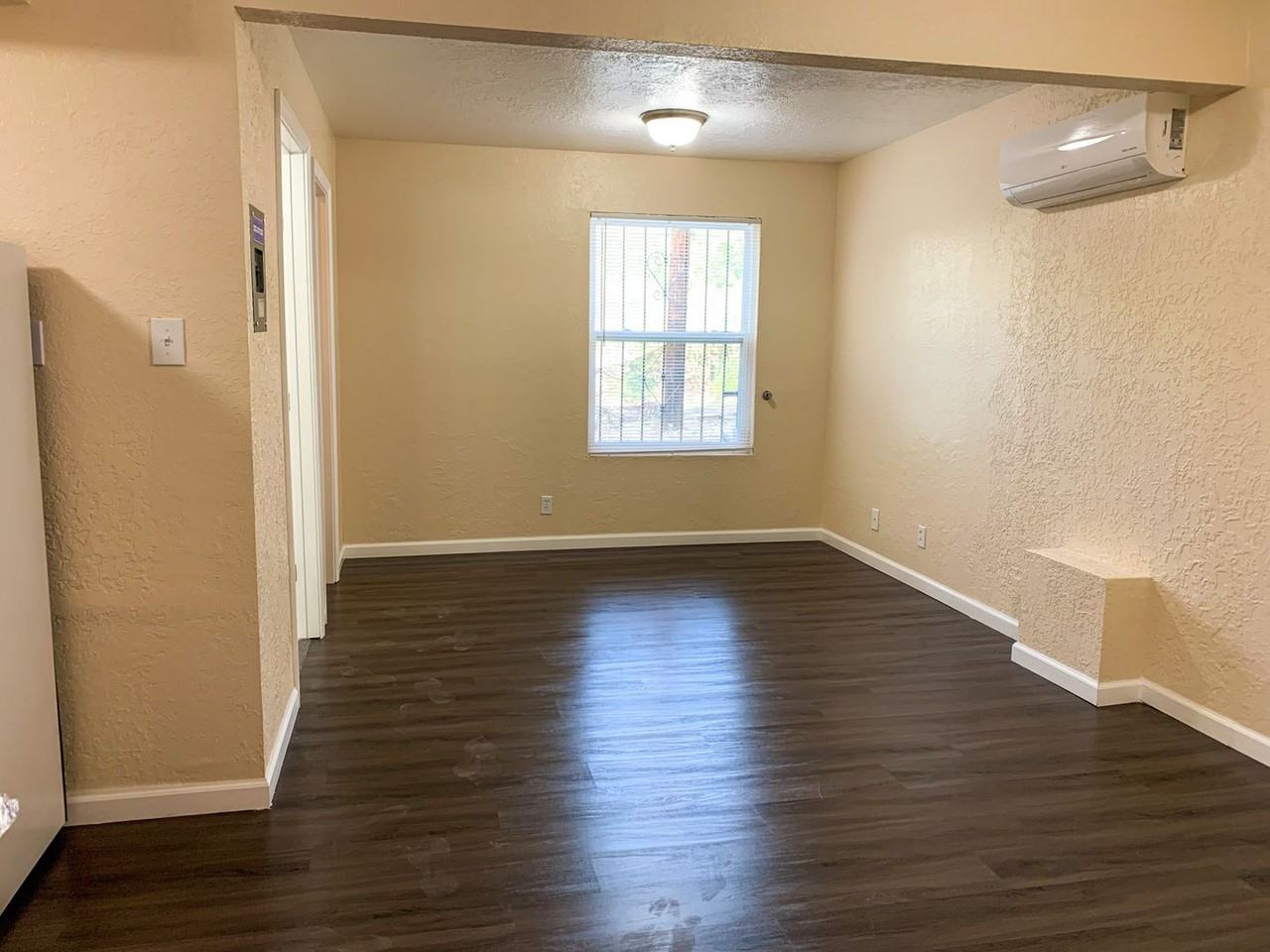 Updated Studio, one bedroom and two bedroom units - Photo 4 of 25