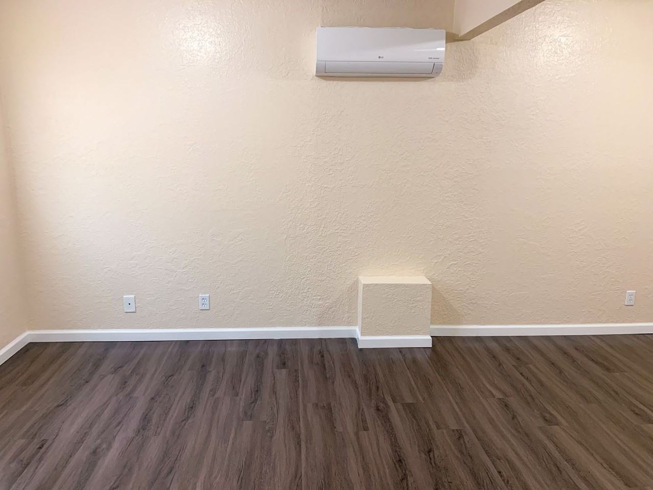 Updated Studio, one bedroom and two bedroom units - Photo 7 of 25