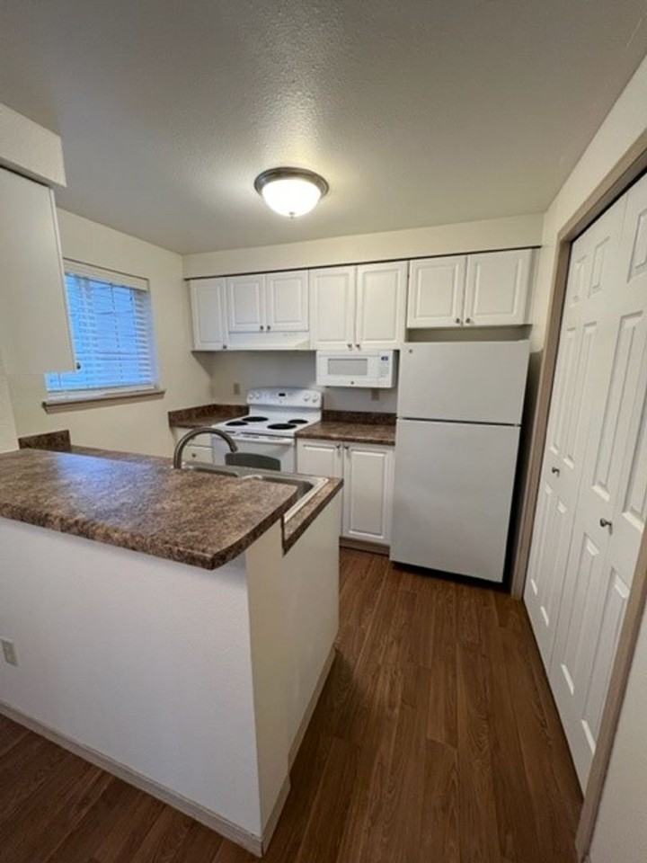 Breckenridge Associates - Photo 3 of 50