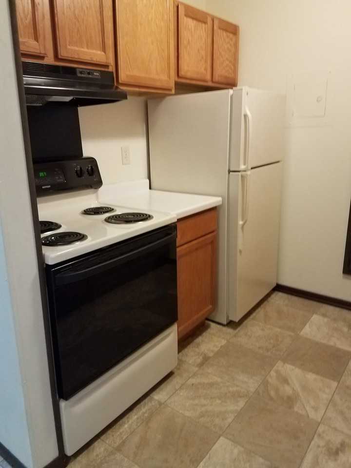 Courtyard Apartments - Photo 3 of 21