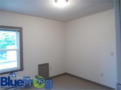 414 Dousman St. - Photo 4 of 9