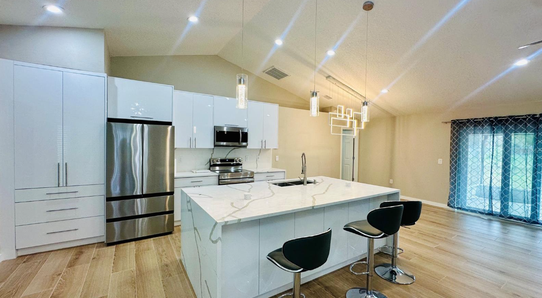 1432 Kingston Way - Photo 2 of 25