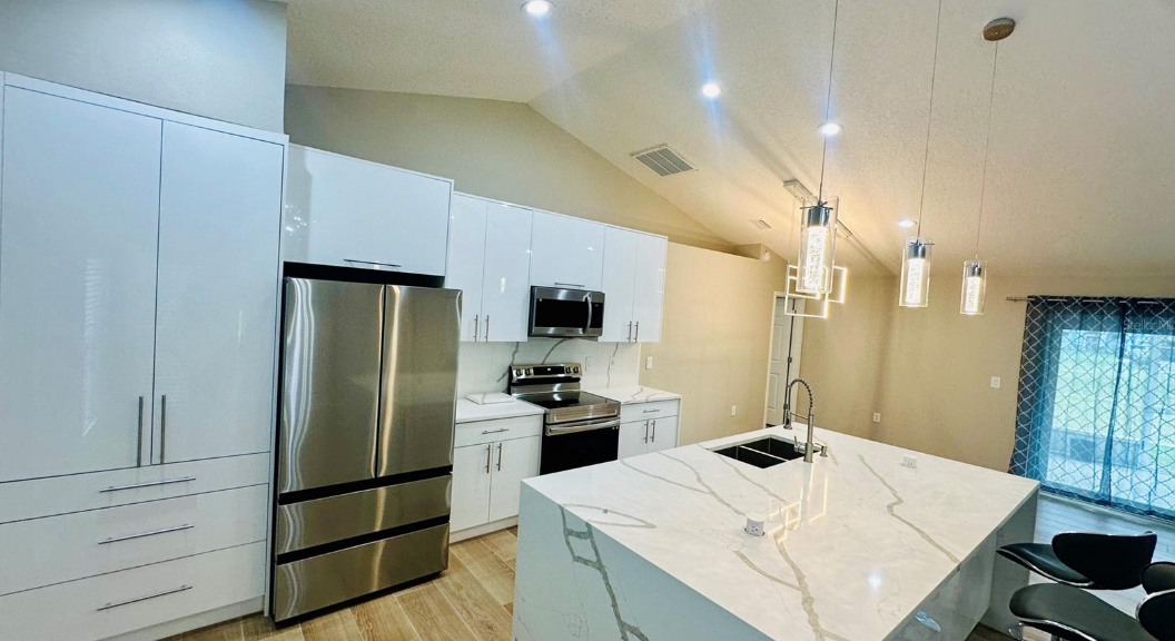 1432 Kingston Way - Photo 3 of 25