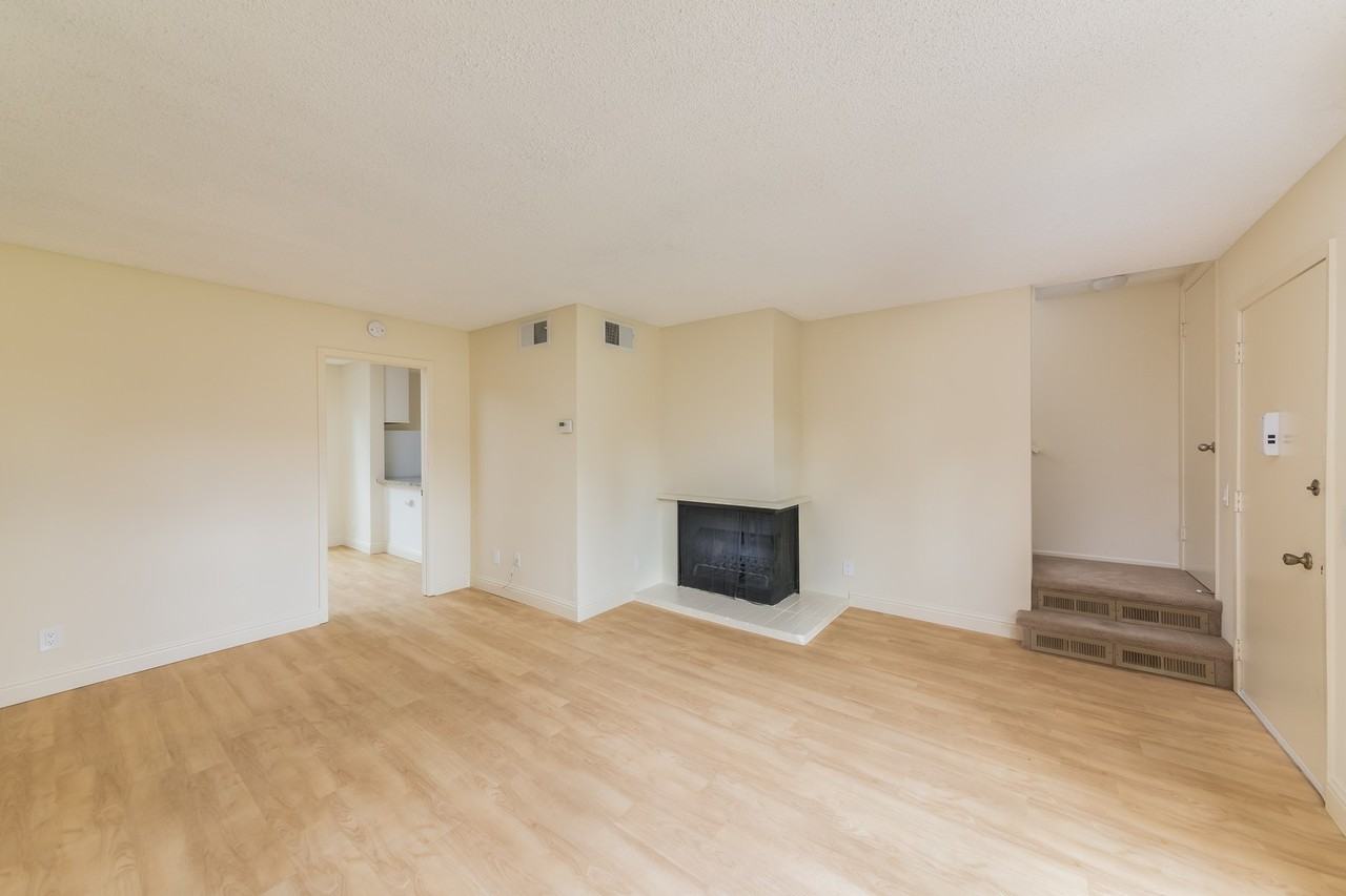 Camelback North Apartments CNM - Photo 2 of 47